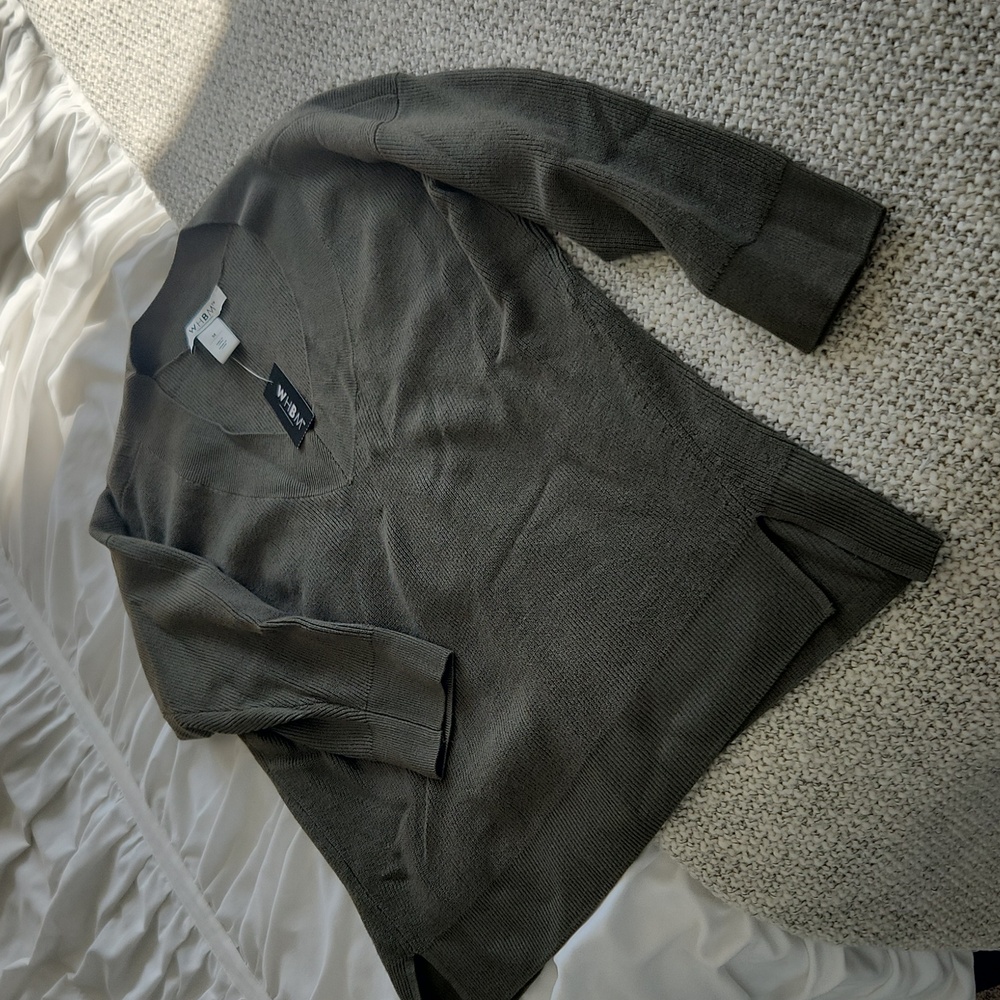 Sold - White House Black Market Quarter Sleeve Sweater